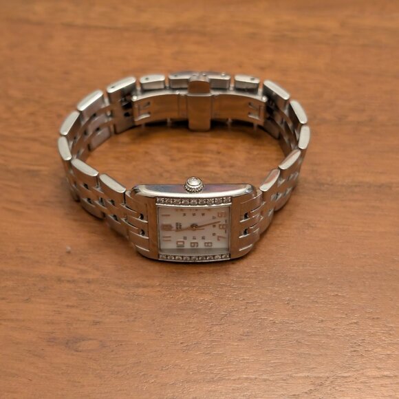 Swiss Army Alliance Diamond Tank 24776 Women's Watch +  18 Diamonds - Picture 2 of 8